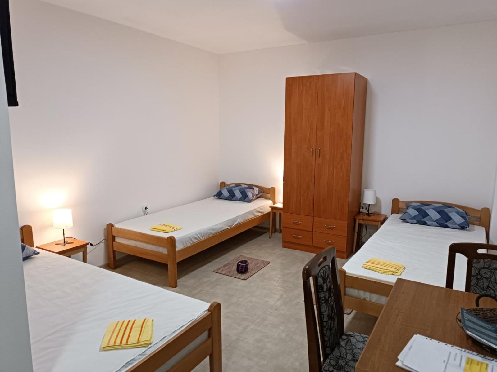 Adamovic Apartment Pirot Luaran gambar